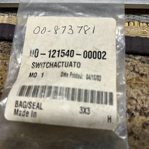 HOBART 00-121540-00002 SWITCH ACTUATOR  NEW OEM NEW# 00-873781 - Picture 1 of 3