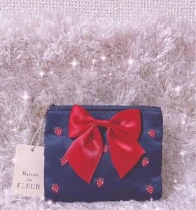 Maison De Fleur Strawberry Pink Pouch Ribbon Tissue Case Rare Find - Picture 1 of 8