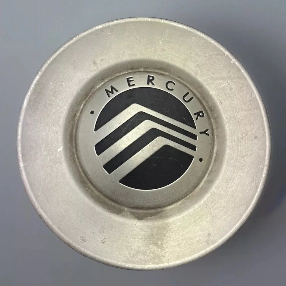 Tapa central de rueda Mercury Mountaineer 6L94-1A096-BC cubierta de orejetas ver todas las fotos Foto 1 de 4