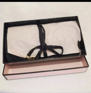 Victoria's Secret VS Jewelry Roll Travel Bag Black satin Gift Box new - Picture 1 of 3