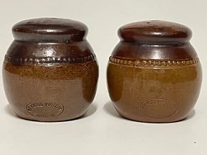 Vintage Bendigo Pottery Salt & Pepper Shakers Set - Brown Glaze Australian Made - Picture 1 of 7