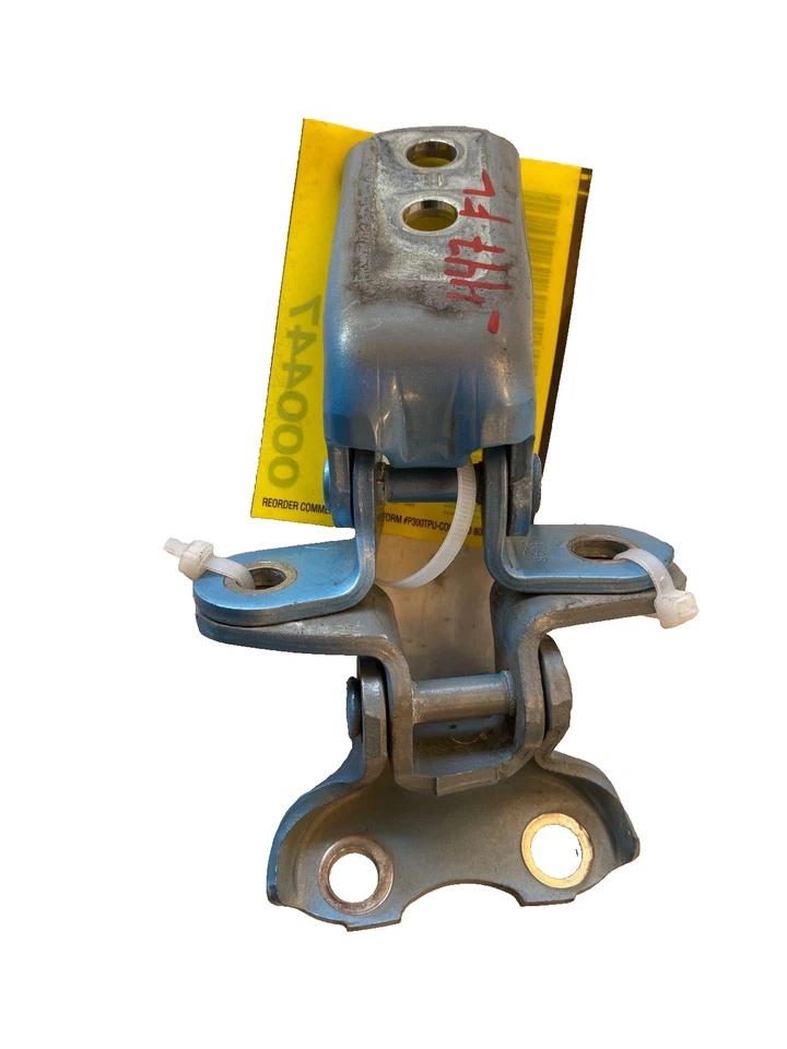 2015 TOYOTA PRIUS C хэтчбек передняя дверь петля верхний и нижний левый со стороны водителя LH - Изображение 1 из 4