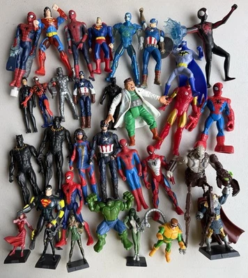LOTE DE 31 figuras de acción Marvel DC Spiderman Superman Batman Black Panther +++ Foto 1 de 4