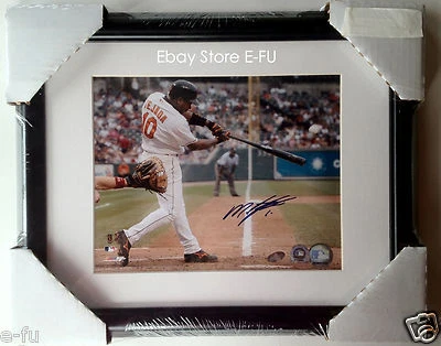 Foto firmada por Miguel Tejada Orioles de bateo 8X10 enmarcada automática MLB Holo + certificado de autenticidad completo Foto 1 de 4