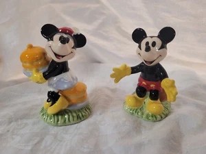 Disney Comic Strip Mickey & Minnie Mouse Ceramic Salt & Pepper Gibson 2006 - Picture 1 of 22