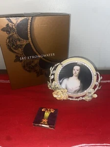 Gorgeous Jay Strongwater Round Picture Frame - Picture 1 of 10