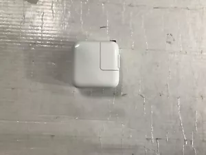 GENUINE Apple 12W USB Fast Charging Power Adapter for iPad/iPhone White, - Picture 1 of 3