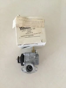 Nos Yamaha Oil Pump 2N0-13101-00 - Foto 1 di 5