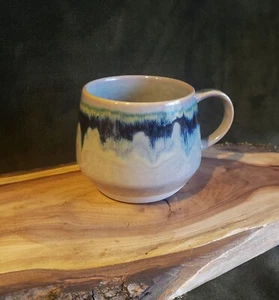 Gorgeous Boston Warehouse MUG Drip Glaze Blue Green Tan Large 20 OZ Coffee/ Soup - Picture 1 of 6