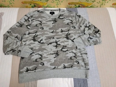 Suéter Pullover Manga Larga Cuello Redondo Gris Camuflaje Lucky Brand Salón Foto 1 de 4