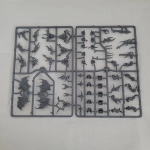 Chaos Space Marines Possessed Warhammer 40k OOP *Missing 1 Pauldron* Sprue - Bild 1 von 5