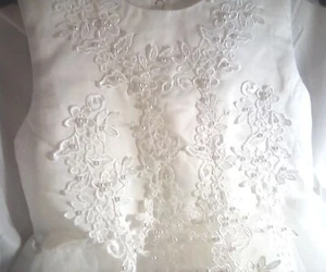 Flower Girl Sleeveless Embroidered Dress  White Size 12  (160/76) - Picture 1 of 8