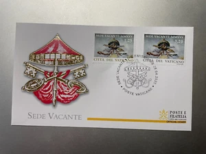 2025 Vaticano Busta Filatelica FDC Sede Vacante Annullo su Valori da 1,25 e 3,20 - Picture 1 of 2