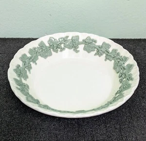 Vintage 1940-74 WEDGWOOD of ETRURIA & BARLASTON Queen's Ware Dessert Bowl, Ø5" - Picture 1 of 6