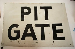Insegna dipinta Pit Gate (HSE) pista d'epoca (JSF6) California centrale doppia - Foto 1 di 18