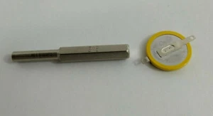 Embout tournevis Gamebit 3.8 mm + Pile sauvegarde CR2025 Game Boy Pokemon - Imagen 1 de 2