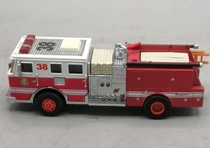 Code 3 Limited Edition DieCast Seagrave Pumper - City of Houston FD- #38 - NIB - Picture 1 of 6