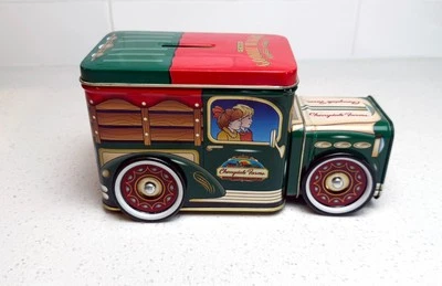 Banco de hojalata vintage Cherrydale Farms Goodie Wagon - con forma de camión - con tapa Foto 1 de 4