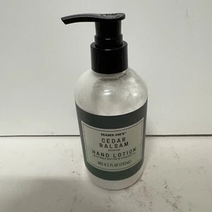 Trader Joes Cedar Balsam Lozione Mani 8,2 OZ - Foto 1 di 3