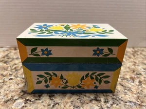 Vintage Tin / Metal Floral Flowers Design Recipe File Box Syndicate Mfg Co - Picture 1 of 10