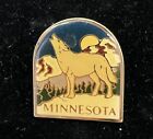 Vintage - Épingle à revers émail - Minnesota - Loup - Hurler à la lune Northwoods