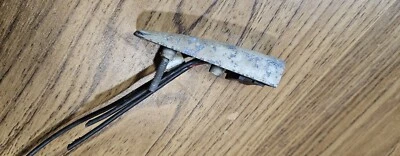 71-74 CADILLAC DEVILLE FLEETWOOD CALAIS OEM GUARDABARROS INDICADOR INTERMITENTE  Foto 1 de 4