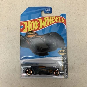 NEW Hot Wheels BATMOBILE BATMAN DC 2023 M CASE Purple Gold 3/5 103/250 - Picture 1 of 6