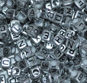 100pcs 6mm cube silver colour mixed & single letters acrylic alphabets beads DIY - Picture 1 of 25