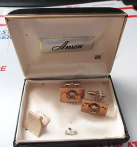 ANSON GOLD CUFFLINKS IN ORIGINAL BOX - IOF - INDEPENDENT ORDER OF FORESTERS NICE - Picture 1 of 1