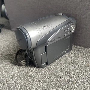 Hitachi DVD Camcorder DZ-MV5000E UK Model - Picture 1 of 16