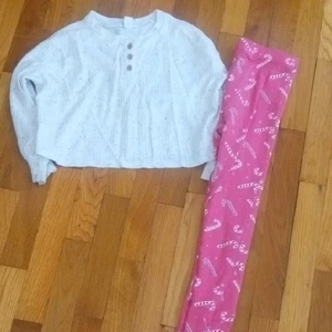 Graues Langarmshirt mit rosa und rosa Zuckerstange Leggings Mädchen Medium - Bild 1 von 3