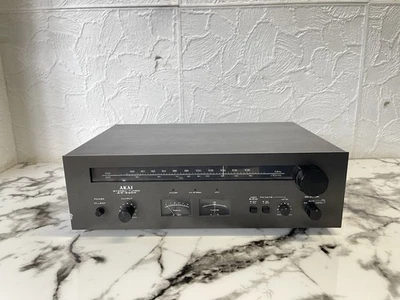 AKAI AT-2400  STEREO TUNER Vintage Mint Funktionsfähig ￼ - Bild 1 von 4