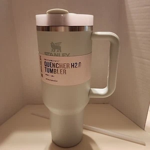 Vaso apagador Stanley 40 oz acero inoxidable H2.0 FlowState verde niebla nuevo/caja - Imagen 1 de 5