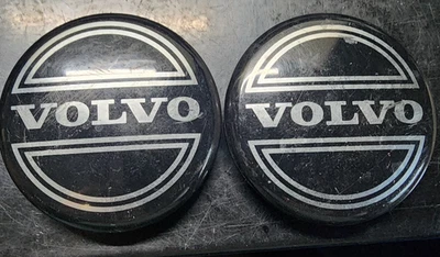 Volvo center cap 2 1/2" OEM black xc9 850 940 960  c70 Part#30666913- SET OF 2 - Изображение 1 из 4