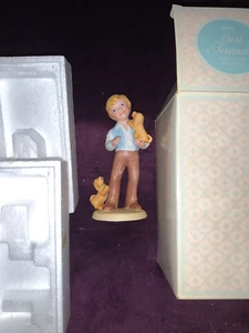 Avon "BEST FRIENDS" PORCELAIN FIGURE, NIB, W free shipping - Picture 1 of 6