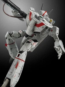Threezero 3Z0622 ROBO-DOU VF-1J Veritech (Rick Hunter) Weathered New in Stock - Picture 1 of 9