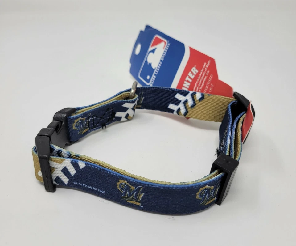 BREWERS *MILWAKEE BREWERS*  Dog Pet MLB Sports Collar (sizes) - Image 1 of 1