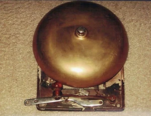ANTIQUE heavy brass BOXING RING BELL 8" DIA & KID McCOY old photo NORM SHELBY - Picture 1 of 3