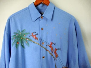 Bamboo Cay Blue Medium Santa Sleigh Reindeer Christmas SS Shirt EUC - Picture 1 of 7