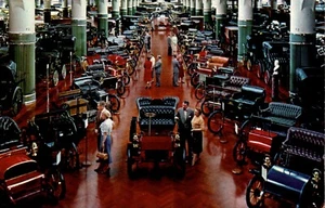 POSTKARTE AUTO ANTIK HENRY FORD MUSEUM DEARBORN MICHIGAN - Bild 1 von 2