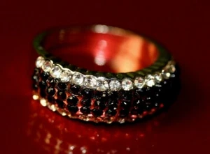 Vintage Rhinestone Diamante Black Onyx Silver Metal Ring 1980' size P1/2 - Picture 1 of 6