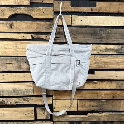 Lululemon On My Level Duffle Bag Tote Gym Weekender Gray  30L - Image 1 of 4