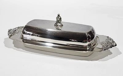 Plato de mantequilla vintage barroco Wallace plateado con tapa Foto 1 de 4