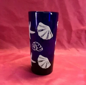 VINTAGE COBALT BLUE DRINKING GLASS, 6 1/4" TUBLER WITH SEASHELLS DESIGN - RARE!! - Picture 1 of 3