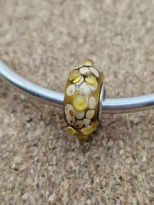 Auténtico dije europeo de cristal de Murano con flores amarillas 3D de plata de ley Foto 1 de 3