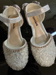 Pumps Damenschuhe Größe 34 sehr guter Zustand - Bild 1 von 5