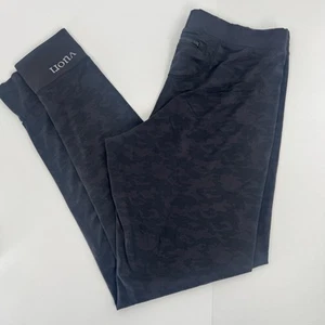 Vuori Women's Camo Pull on Jogger Size XL Black Gray - Picture 1 of 4
