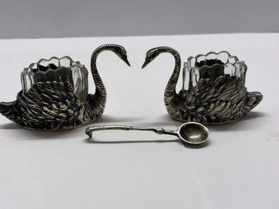 一对古董天鹅盐带天鹅银勺 — 第 1/4 张图片