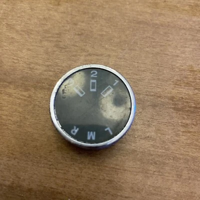 Montgomery Wards Signature Sewing Machine Replacement OEM Part UHT J277C Knob - Image 1 of 3