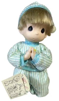 Precious Moments Praying Billy Doll Kneeling 11 in I Lay Me Down 1999 Vintage - Image 1 of 4